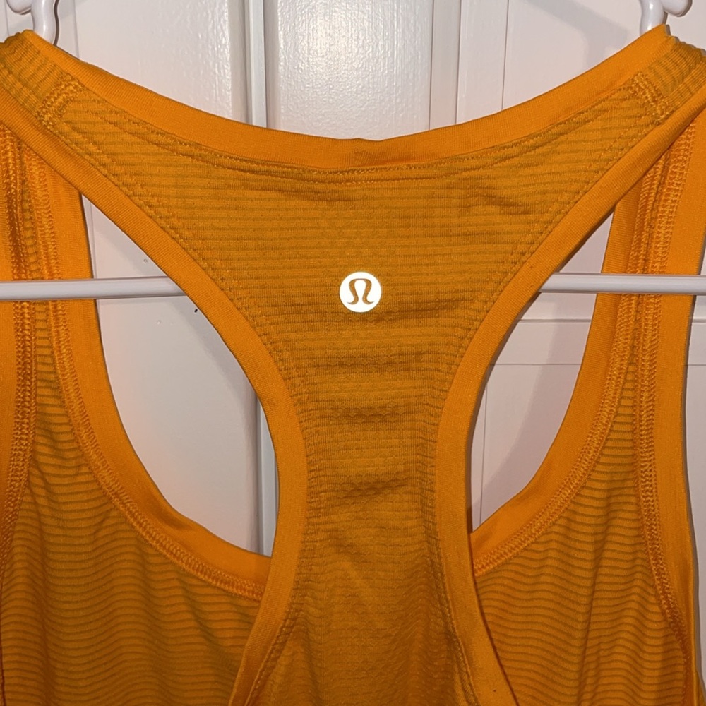 Lululemon Swiftly tech Racerback Tank gold - Picture 3 of 4